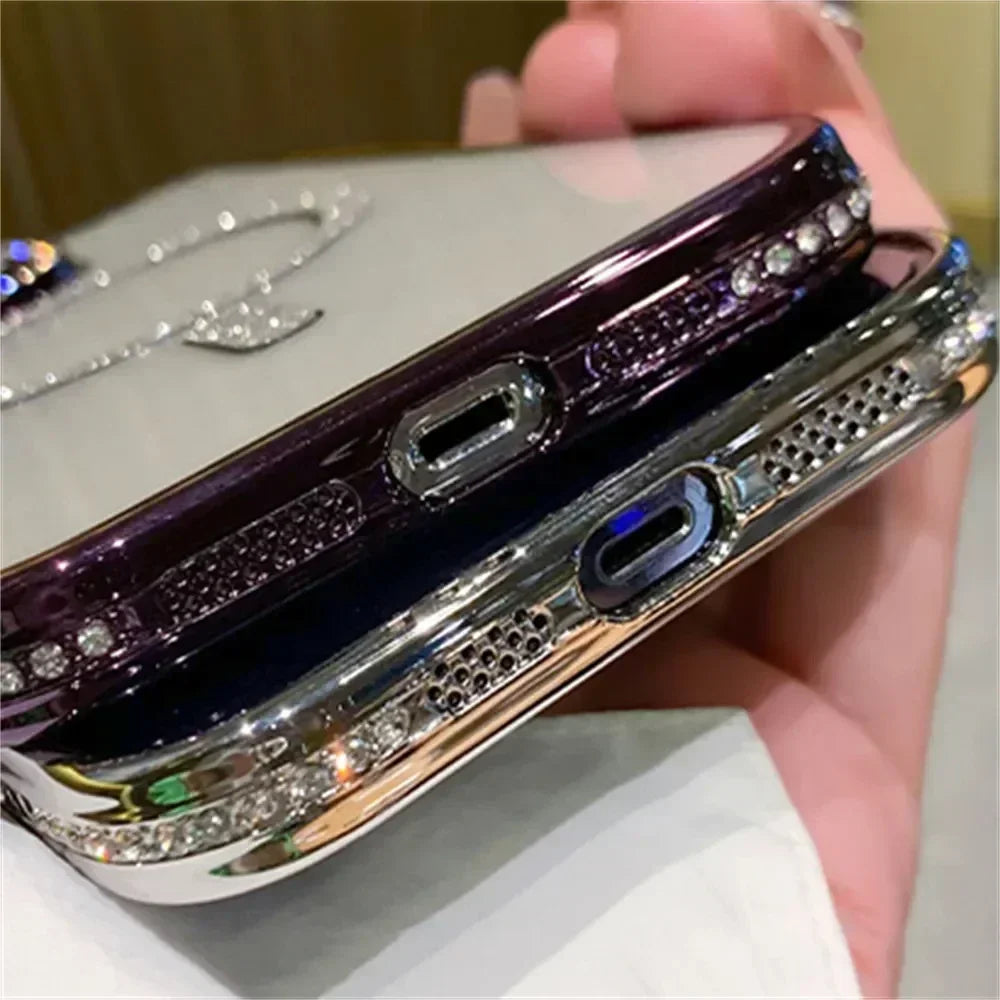 New Fashion Glitter Diamond Transparent Case For iPhone 17 16 15 14 13 11 12 Pro Max Funda Magnetic Wireless Charge Bumper Cover