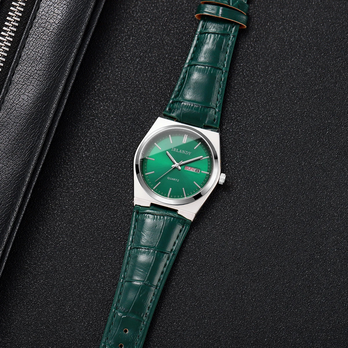Fashion Men Business Watches Calendar Quartz Watch Casual Leather Strap Wristwatches Reloj Hombre（Without Box）