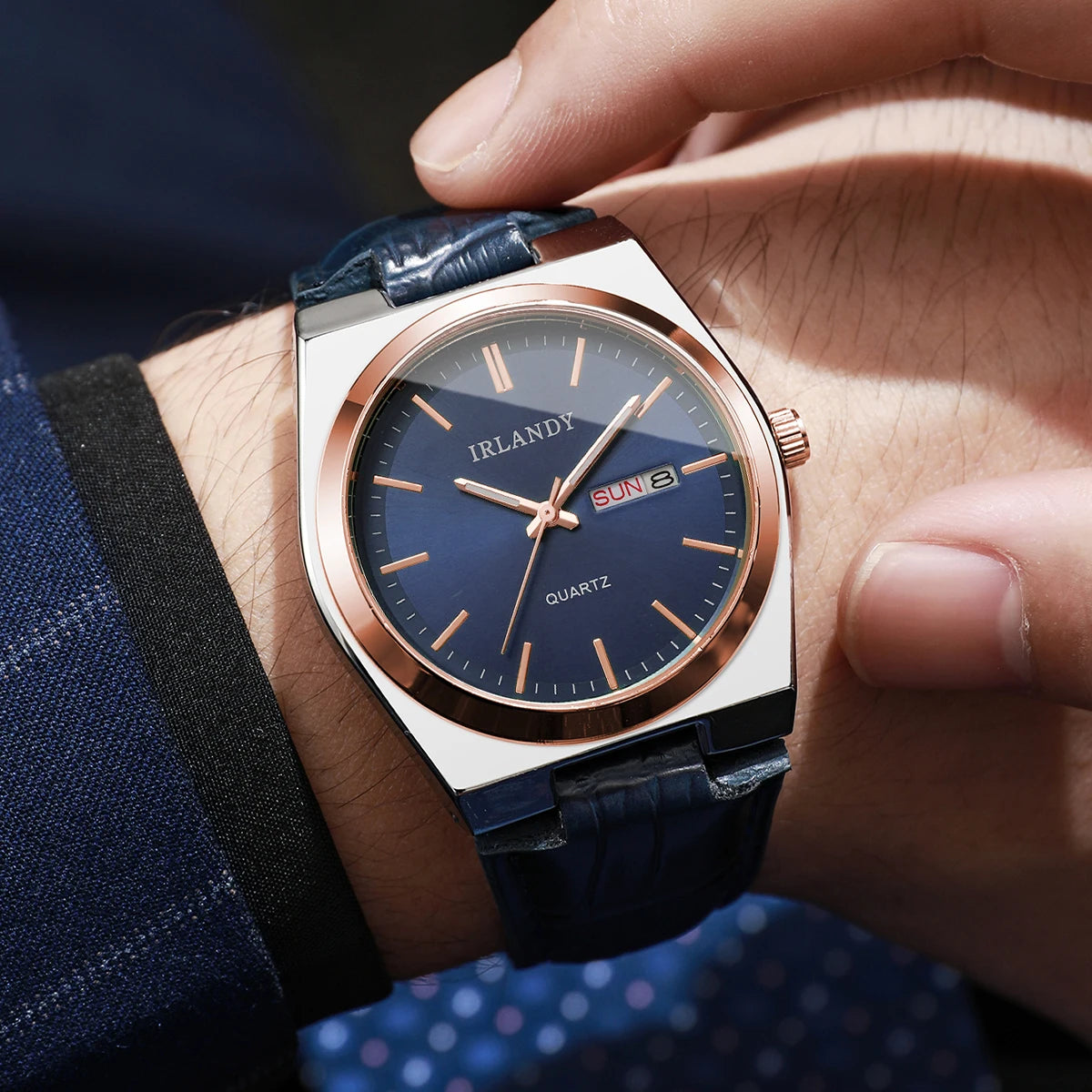 Fashion Men Business Watches Calendar Quartz Watch Casual Leather Strap Wristwatches Reloj Hombre（Without Box）